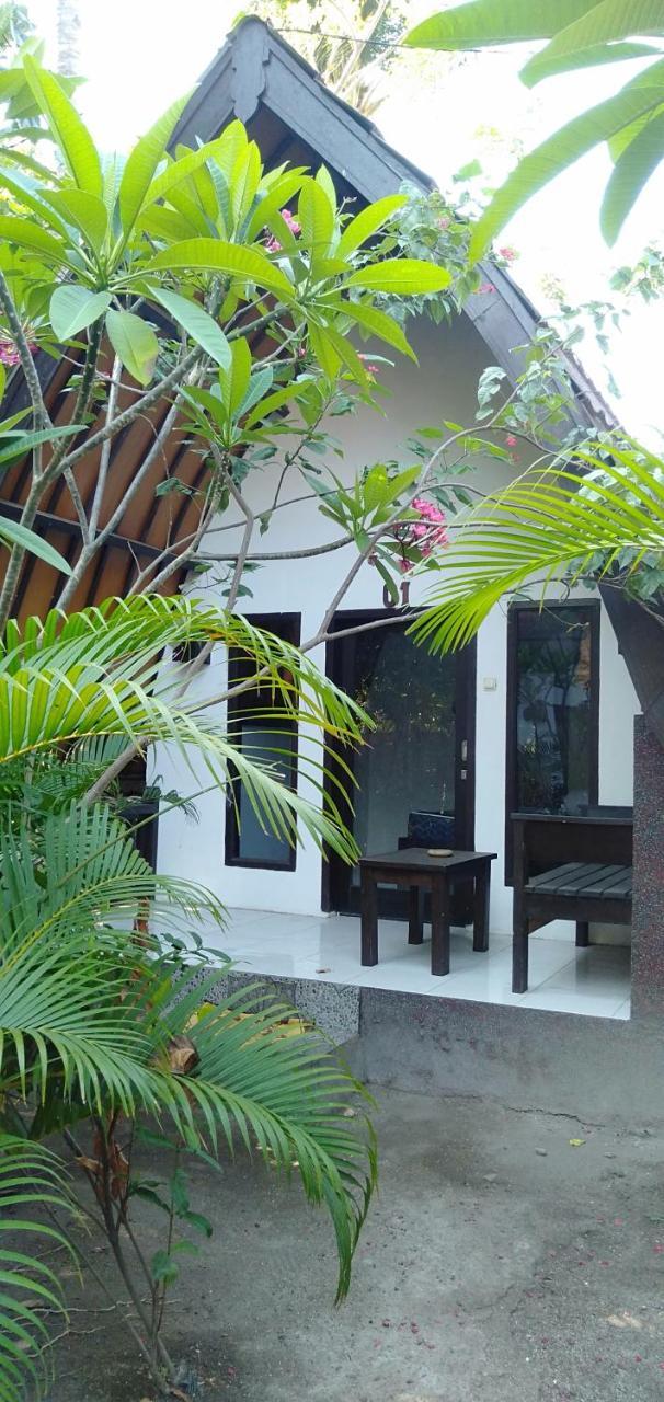 Hello Lumbung Homestay 길리 아이르 외부 사진