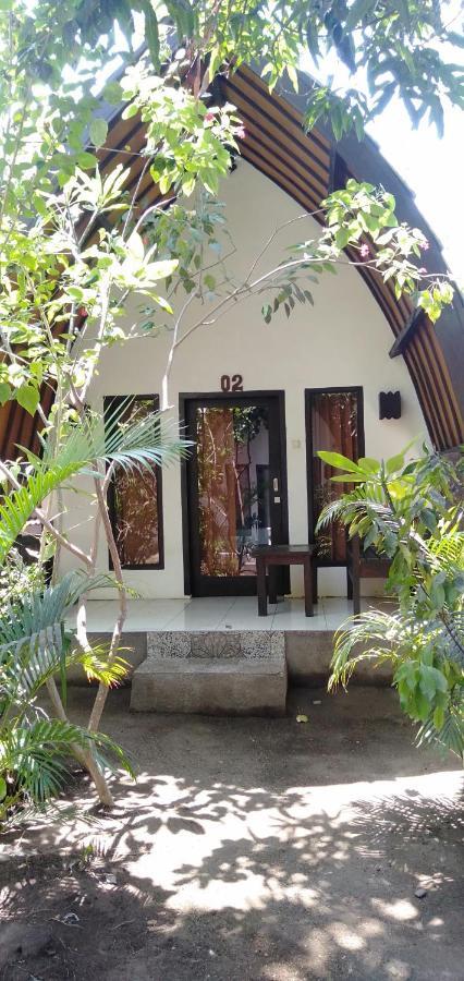 Hello Lumbung Homestay 길리 아이르 외부 사진